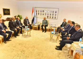 محافظ أسيوط ونائب وزير المالية يُطلقان البرنامج الوطني لـ«الموازنة التشاركية» لتعزيز مشاركة المواطنين في التنمية 2 - جريدة الجمهورية محافظ أسيوط ونائب وزير المالية يُطلقان البرنامج الوطني لـ«الموازنة التشاركية» لتعزيز مشاركة المواطنين في التنمية