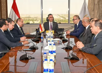 «التموين» تبحث إطلاق برامج تمويل ميسرة لدعم تحول منافذها لـ«كاري أون» 2 - جريدة الجمهورية «التموين» تبحث إطلاق برامج تمويل ميسرة لدعم تحول منافذها لـ«كاري أون»