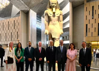 في إطار تعزيز العلاقات: رئيس وزراء جمهورية صربيا يتفقد قاعات المتحف المصري الكبير