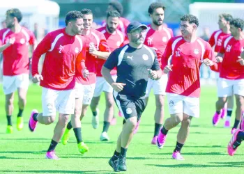المصريون يترقبون لقاء الفجر «المثير»