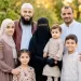 مصرع 7 من أسرة واحدة فى انقلاب ملاكى بـ«المريوطية».. انتشال جثث الضحايا وتسليمهم لذويهم للدفن فى جنازة جماعية 