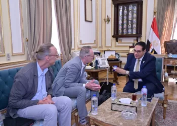 رئيس جامعة القاهرة يستقبل وفد هيئة «ASIIN» الألمانية لتجديد الاعتماد الدولي لبرنامج تكنولوجيا وتصنيع الأغذية بزراعة القاهرة