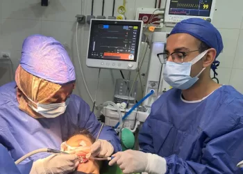 مستشفى أجا النموذجي ينجح في إنقاذ طفل من إصابة قاتلة بالمخ