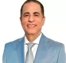 مجدي بيومي: تكريم أوائل الإعدادية يأتي دعمًا للتفوق العلمي وتحفيزًا للطلاب