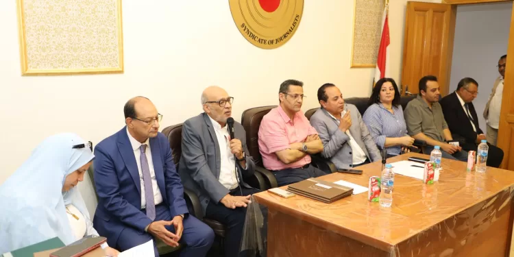 البلشي: التخصص مفتاح تطوير الصحافة.. و«صحة البيئة» ضمن الجوائز الجديدة