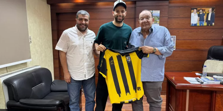 رسميًا.. المقاولون العرب يضم ميدو جابر في صفقة انتقال حر