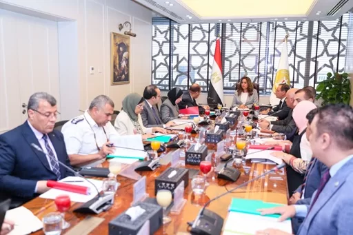 بالشراكة مع الجهات الوطنية.. د. منال عوض تقود خطة التحول الأخضر في الوزارة 1 - جريدة الجمهورية بالشراكة مع الجهات الوطنية.. د. منال عوض تقود خطة التحول الأخضر في الوزارة