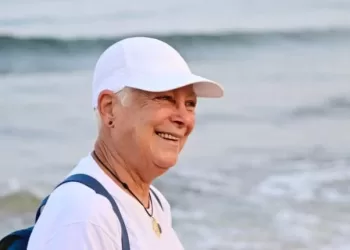 وداعاً منى خليل.. حارسة السلاحف البحرية في محمية «صور» بجنوب لبنان