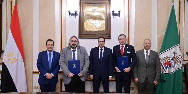 رئيس جامعة القاهرة: ملتزمون بتوفير بيئة تعليمية دامجة للأشخاص ذوي الإعاقة 1 - جريدة الجمهورية رئيس جامعة القاهرة: ملتزمون بتوفير بيئة تعليمية دامجة للأشخاص ذوي الإعاقة