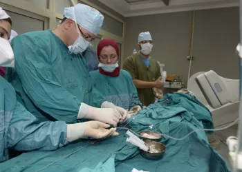 35 جراحة قلب مفتوح وقسطرة علاجية للأولى بالرعاية