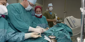 35 جراحة قلب مفتوح وقسطرة علاجية للأولى بالرعاية