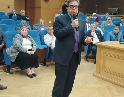نقابة الأطباء البيطريين تصدر بيانًا توضيحيًّا للطلاب بشأن «سنة الامتياز»