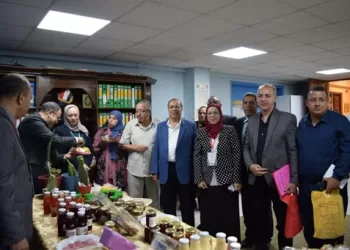 مركز بحوث الصحراء يستعرض القيمة الغذائية والاقتصادية للنباتات العصارية والشوكية 4 - جريدة الجمهورية مركز بحوث الصحراء يستعرض القيمة الغذائية والاقتصادية للنباتات العصارية والشوكية