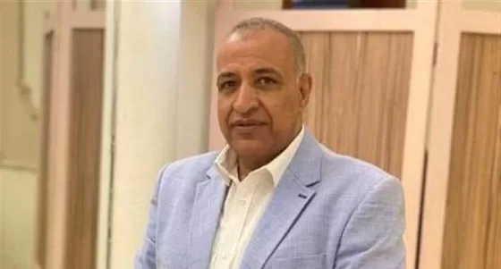 لحماية العمال من الموجة الحارة.. محافظ أسيوط يقرر تعديل مواعيد ورديات النظافة