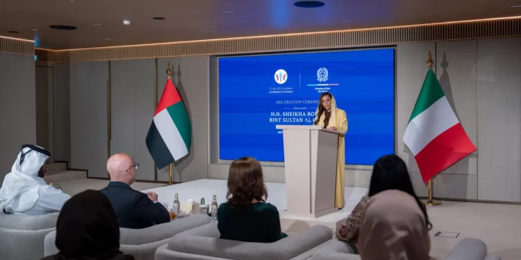 لدورها في تعزيز العلاقات الثقافية بين الإمارات وإيطاليا..أرفع وسام وطني في إيطاليا للشيخة بدور القاسمي