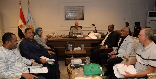 محافظ أسيوط يلتقي أعضاء «النواب» و«الشيوخ» لبحث مطالب المواطنين 1 - جريدة الجمهورية محافظ أسيوط يلتقي أعضاء «النواب» و«الشيوخ» لبحث مطالب المواطنين