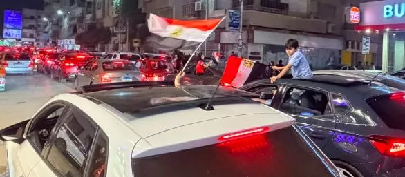 فرحة عارمة في الشرقية: «الشراقوة» يحتفلون بالتأهل التاريخي للفراعنة إلى دور الـ16 في المونديال 2 - جريدة الجمهورية 1 4 - جريدة الجمهورية