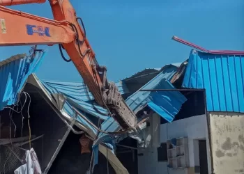 بأمر المحافظ الاسكندرية.. حملات إزالة مكبرة للتعديات والبناء المخالف بجميع أحياء المدينة