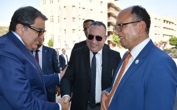 2 15 - جريدة الجمهورية