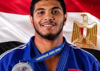 رئيس جامعة القاهرة يهنئ الطالب «هادي حسين» لفوزه بفضية بطولة أوروبا المفتوحة للجودو 9 - جريدة الجمهورية رئيس جامعة القاهرة يهنئ الطالب «هادي حسين» لفوزه بفضية بطولة أوروبا المفتوحة للجودو