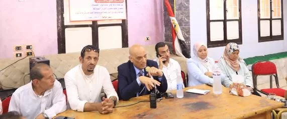 محافظ الشرقية يثمن جهود «يوم في حياة كل قرية» لتطوير الخدمات بمشتول السوق