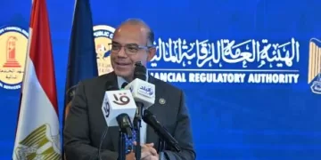 وزير الاستثمار يُشارك في إطلاق برنامج بناء جاهزية الشركات الحكومية المقيدة مؤقتًا بالبورصة المصرية