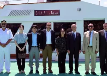 محافظ الإسماعيلية يستقبل سفير اليابان لبحث سبل التعاون وتعزيز العلاقات الثنائية