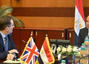 وزير الاستثمار يستقبل سفير بريطانيا لبحث زيادة الصادرات الزراعية لشركة «AstraZeneca» 4 - جريدة الجمهورية وزير الاستثمار يستقبل سفير بريطانيا لبحث زيادة الصادرات الزراعية لشركة «AstraZeneca»