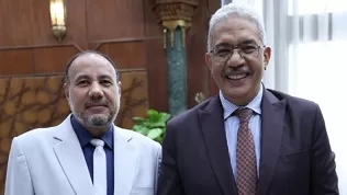 نائب رئيس جامعة الأزهر للوجه القبلي يهنئ الدكتور محمود صديق بتكليفه بقائم بأعمال رئيس الجامعة
