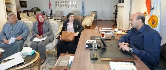 محافظ أسيوط يلتقي أعضاء «النواب» و«الشيوخ» لبحث مطالب المواطنين 5 - جريدة الجمهورية 5 13 - جريدة الجمهورية