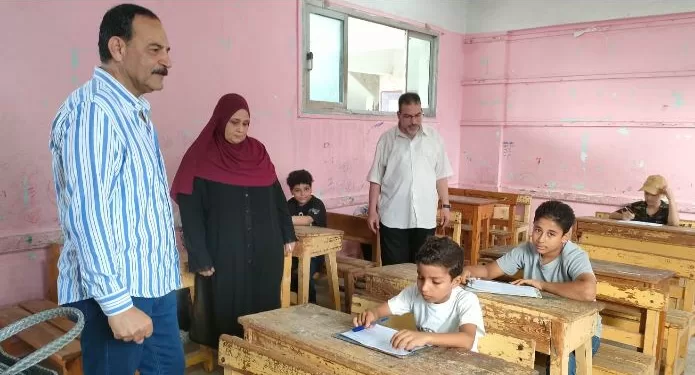 قيادات تعليم الدقهلية تُتابع ميدانياً امتحانات الدور الثاني لصفوف النقل ومدارس المتفوقين