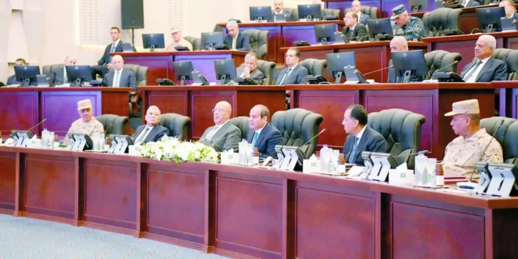 «القيادة الإستراتيجية للدولة» إنجاز وطنى.. يعكس «الجاهزية القتالية» لقواتنا المسلحة وقدرتها على حماية الأمن القومى