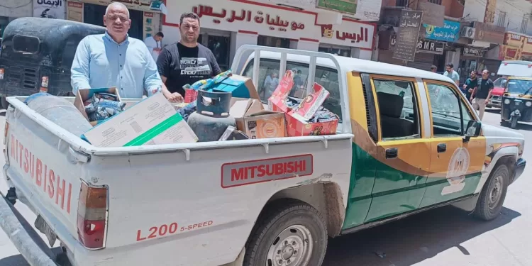 محافظ أسيوط: تحرير 808 محاضر تموينية خلال أسبوع وضبط كميات كبيرة من السلع المخالفة في حملات مكثفة على الأسواق 1 - جريدة الجمهورية محافظ أسيوط: تحرير 808 محاضر تموينية خلال أسبوع وضبط كميات كبيرة من السلع المخالفة في حملات مكثفة على الأسواق