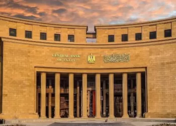 القطاع المصرفي يرسخ مسؤوليته المجتمعية.. قفزة في تمويل الرعاية الصحية ودعم المبادرات الرئاسية
