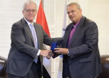 رئيس الطائفة الإنجيلية يستقبل القائم بالأعمال بالسفارة الأمريكية بمقر الهيئة القبطية الإنجيلية
