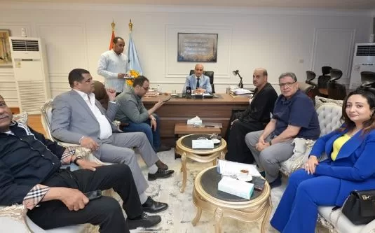محافظ أسيوط يلتقي أعضاء «النواب» و«الشيوخ» لبحث مطالب المواطنين 9 - جريدة الجمهورية 8 4 - جريدة الجمهورية