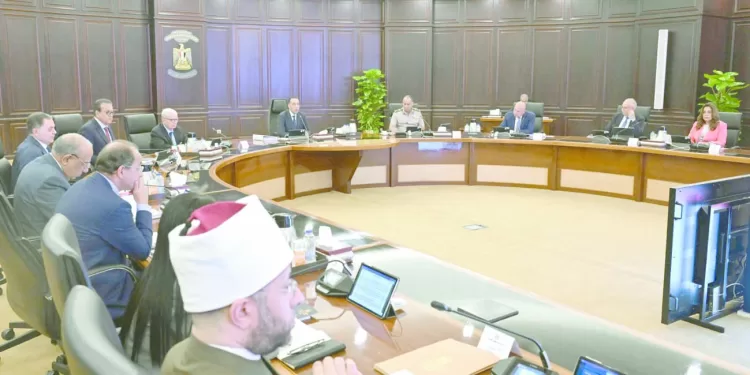 نعمل على زيادة المخزون الإستراتيجى من المواد البترولية.. لمواجهة التطورات الإقليمية