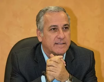 البدوي يشيد بجهود الهيئة الوطنية للصحافة: زيادة أجور العاملين بالصحف القومية تؤكد اهتمام الدولة بتحسين أوضاعهم 1 - جريدة الجمهورية البدوي يشيد بجهود الهيئة الوطنية للصحافة: زيادة أجور العاملين بالصحف القومية تؤكد اهتمام الدولة بتحسين أوضاعهم