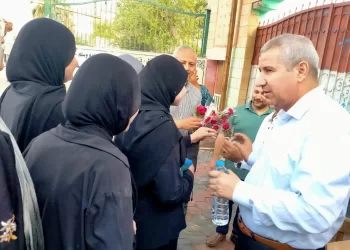 في لفتة إنسانية.. «تعليم الشرقية» يواسي زميلات طالبة الثانوية الراحلة بـ«الورود والمياه المبردة»