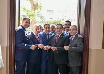 جامعة القاهرة تفتتح منظومة رقمية متكاملة بكلية الحقوق تشمل المكتبة الرقمية وشؤون الطلاب