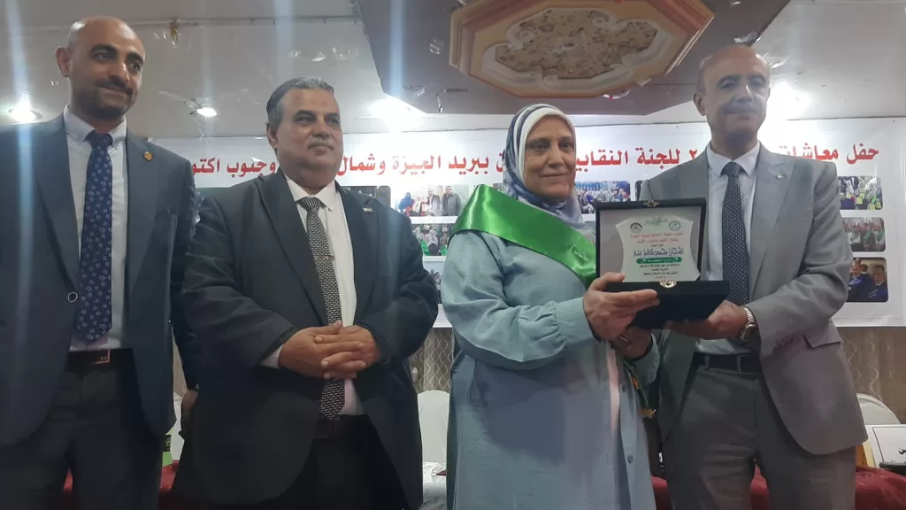 نقابة بريد «الجيزة وأكتوبر» تُطلق مبادرة «أوفياء البريد.. بناة الغد» 10 - جريدة الجمهورية WhatsApp Image 2026 07 03 at 11.59.09 PM - جريدة الجمهورية