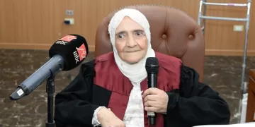 دكتوراه في الثالثة والثمانين.. باحثة مصرية تثبت أن العلم لا عمر له