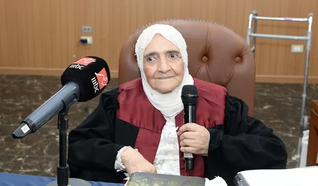 دكتوراه في الثالثة والثمانين.. باحثة مصرية تثبت أن العلم لا عمر له