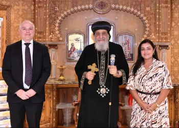 البابا تواضروس يستقبل سفيرة فرنسا لحقوق الإنسان والسفير الأسترالي