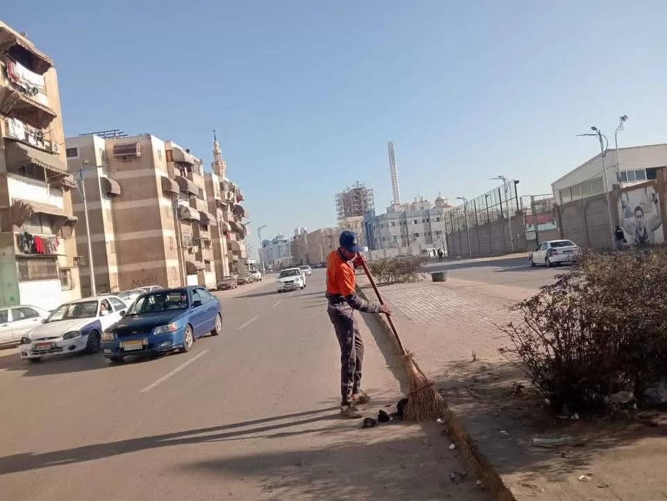 لحماية مظهرها الجمالي.. محافظ بورسعيد يطالب المواطنين بالسلوك الحضاري في إلقاء المخلفات 2 - جريدة الجمهورية WhatsApp Image 2026 07 06 at 9.16.30 PM 1 - جريدة الجمهورية
