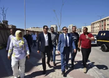 لحماية مظهرها الجمالي.. محافظ بورسعيد يطالب المواطنين بالسلوك الحضاري في إلقاء المخلفات 8 - جريدة الجمهورية لحماية مظهرها الجمالي.. محافظ بورسعيد يطالب المواطنين بالسلوك الحضاري في إلقاء المخلفات