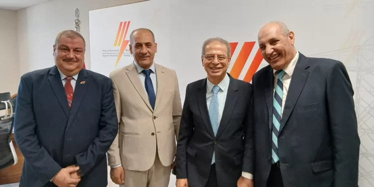 مليار جنيه لتطوير كهرباء جنوب الصعيد 1 - جريدة الجمهورية مليار جنيه لتطوير كهرباء جنوب الصعيد