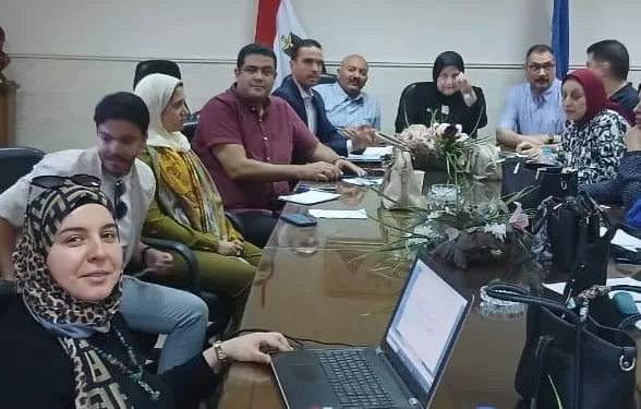 جامعة دمنهور تستعرض مشروعات مبتكرة في الطاقة والزراعة والذكاء الاصطناعي ضمن المبادرة الوطنية الخضراء