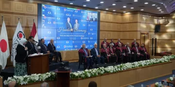 أحمد الصباغ يتسلم رئاسة الجامعة المصرية اليابانية خلفًا للدكتور عمرو عدلي