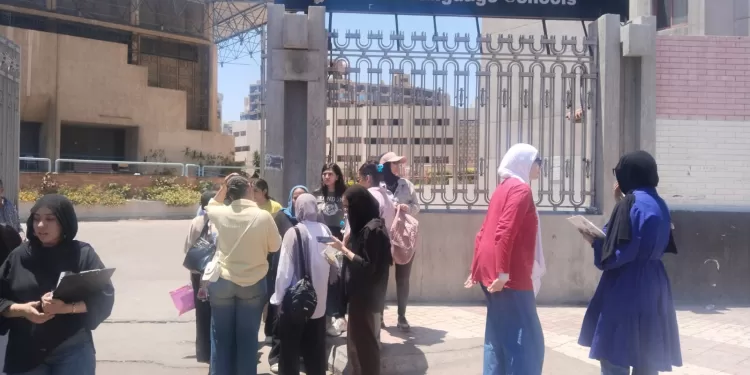 طلاب إسكندرية: إمتحان الرياضة البحتة صعب وبعيد عن كل التوقعات